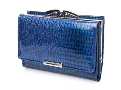Niebieski portfel damski lakierowany ze skóry naturalnej cromo