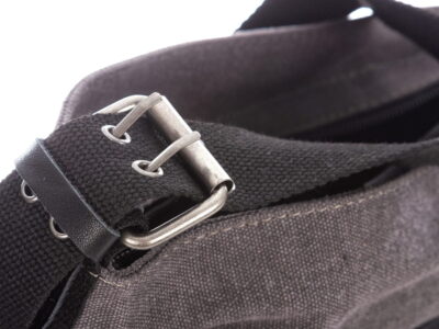 Torebka damska listonoszka z canvasu i skóry naturalnej szara - obrazek 4