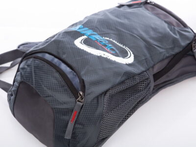 Lekki sportowy plecak na rower lub do biegania - obrazek 4