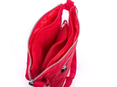 Lekka oraz wygodna torebka damska materiałowa Bag Street czerwona - obrazek 4