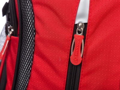 Czerwony sportowy plecak, szkolny, na wycieczkę - obrazek 9