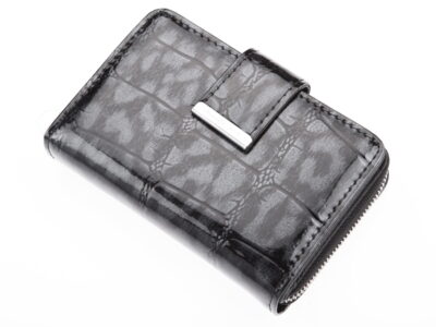 Skórzany portfel damski lakierowany czarny cieniowany średni - obrazek 7