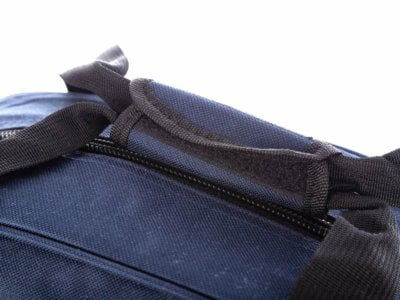 Torba podróżna lub na siłownię średniej wielkości granatowa - obrazek 6