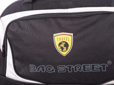 Torba podróżna lub na siłownię fitness duża czarna - obrazek 2