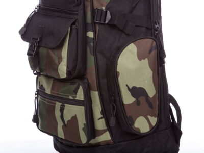 Duża liczba kieszeni z przodu