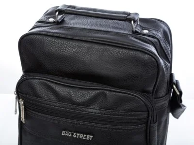 Czarna torba męska Bag Street z przodu, z uchwytem i kieszenią na suwak