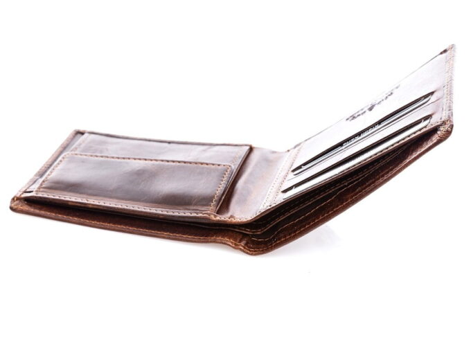 Dwie kieszenie na banknoty