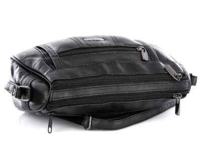 Dwie komory zapinane na zamki