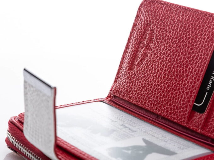 Tłoczony znaczek ochrony RFID w środku portfela