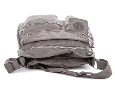 Komora główna zapinana na zamek