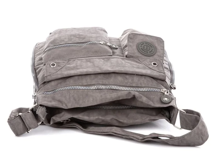 Komora główna zapinana na zamek