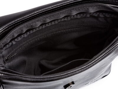 Kieszeń zapinana na zamek błyskawiczny w środku torby