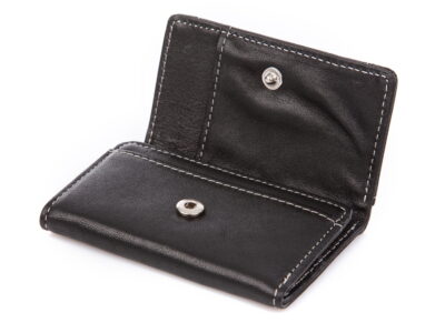 Mały czarny portfel męski skórzany Wild - obrazek 4