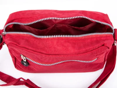 Lekka czerwona torebka turystyczna damska Bag Street - obrazek 4