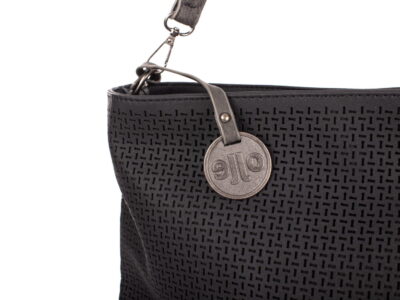 Miejska torba damska czarna ażurowa Jennifer Jones - obrazek 3