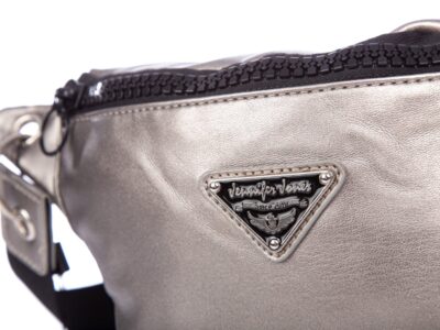 Elegancka saszetka nerka damska srebrna Jennifer Jones - obrazek 7