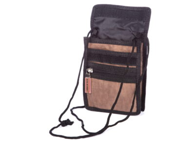 Brązowa saszetka na szyję paszportówka Bag Street materiałowa - obrazek 4