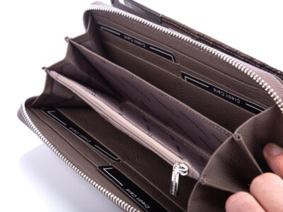 GREGORIO Portfel damski szary lakierowany z klapką - obrazek 6