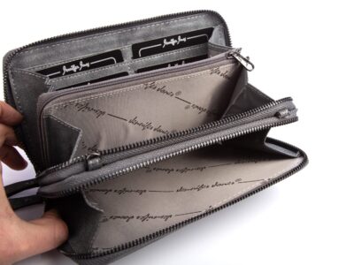 Duży portfel damski z paskiem na ramię szary Jennfier Jones - obrazek 6