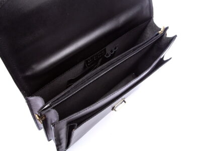 Teczka męska skórzana czarna z półokrągłą klapą Gregorio - obrazek 10