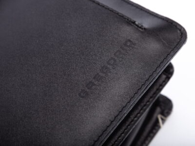 Teczka męska skórzana czarna z półokrągłą klapą Gregorio - obrazek 12