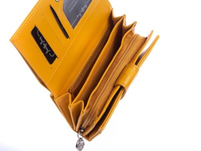 Portmonetka damska w kolorze żółtym eko skóra Jennifer Jones - obrazek 6