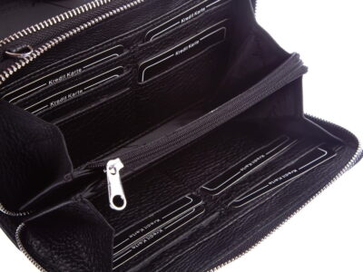 Duża portmonetka damska z paskiem na ramię czarna Jennifer Jones - obrazek 4