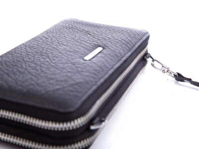 Duża portmonetka damska z paskiem na ramię czarna Jennifer Jones - obrazek 8