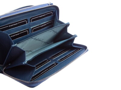 Portfel damski z paskiem na ramię niebieski lakier Jennifer Jones - obrazek 5