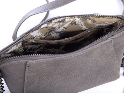 Mała szara torebka wieczorowa Jennifer Jones - obrazek 8