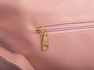 Torebka damska na ramię worek A4 łososiowy róż Jennifer Jones - obrazek 4