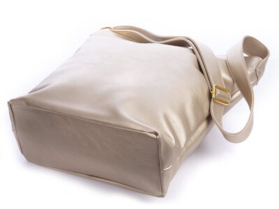 Torebka damska na ramię worek A4 złota Jennifer Jones - obrazek 7