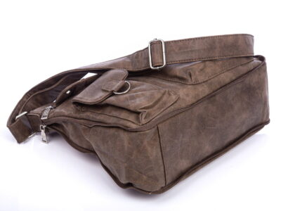 Poszerzana brązowa torba damska z dużą ilością kieszonek Jennifer Jones - obrazek 6