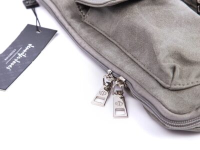 Poszerzana szara torba damska z dużą ilością kieszonek Jennifer Jones - obrazek 10