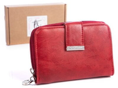 Czerwony portfel damski ze skóry ekologicznej Jennifer Jones 1104 w pudełku