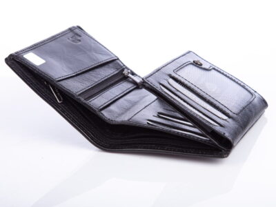 Skórzany elegancki czarny portfel męski Zagatto RFID - obrazek 6