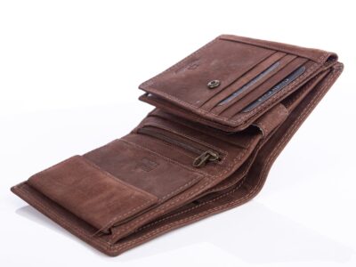 Pionowy portfel męski brązowy RFID ZAGATTO - obrazek 6