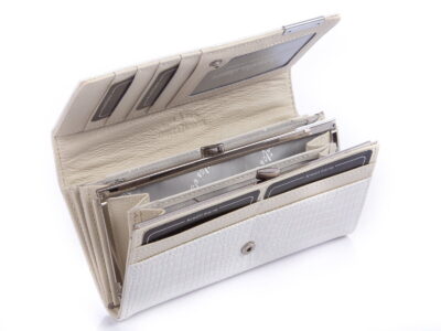 Damski portfel z białej, perłowej skóry lakierowanej Jennifer Jones - obrazek 5