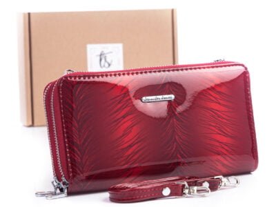 Duży lakierowany czerwony portfel torebka Jennifer Jones w piórka z pudełkiem 5276
