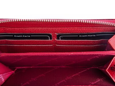 Wiśniowy lakierowany portfel damski kopertowy Jennifer Jones - obrazek 5