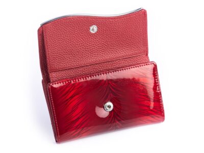 Czerwony lakierowany portfel damski gładki z wzorkiem Jennfier Jones - obrazek 3