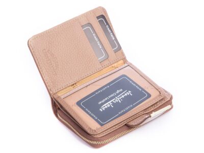 Beżowy portfel damski lakierowany cieniowany średni Jennifer Jones - obrazek 4