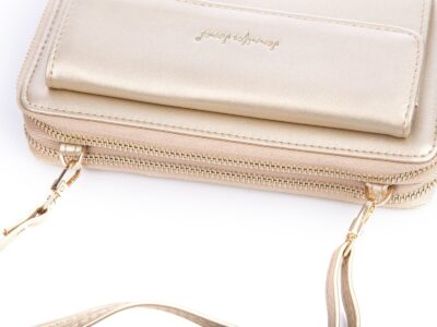 Portfel damski z kieszenią na telefon i paskiem na ramię złoty Jennifer Jones - obrazek 4