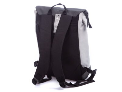 Średni plecak na laptopa z klapką vintage jasno-szary J Jones - obrazek 4