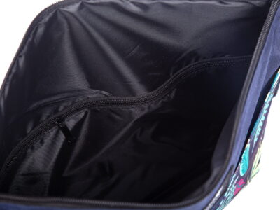 Granatowa torba damska na ramię z motywem dżungli - obrazek 3