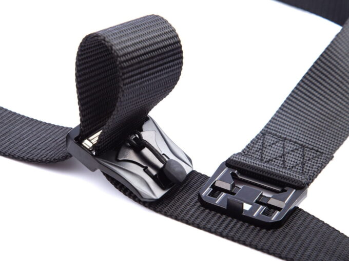 Taktyczny czarny pasek męski z magnetyczną klamrą