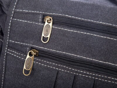 Pojemna płócienna torba męska na ramię z klapą OR&MI - obrazek 3