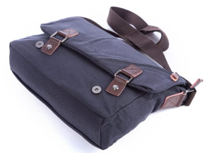 Średnia płócienna granatowa torba na ramię z klapą SERGEJ - obrazek 6