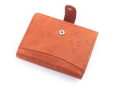 Pionowy portfel męski skórzany jasnobrązowy zapinany na zatrzask WILD - obrazek 3