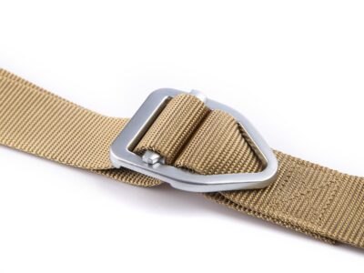 Taktyczny pas męski do spodni z metalową trójkątną klamrą zaciskową beżowy BERMUDA - obrazek 3